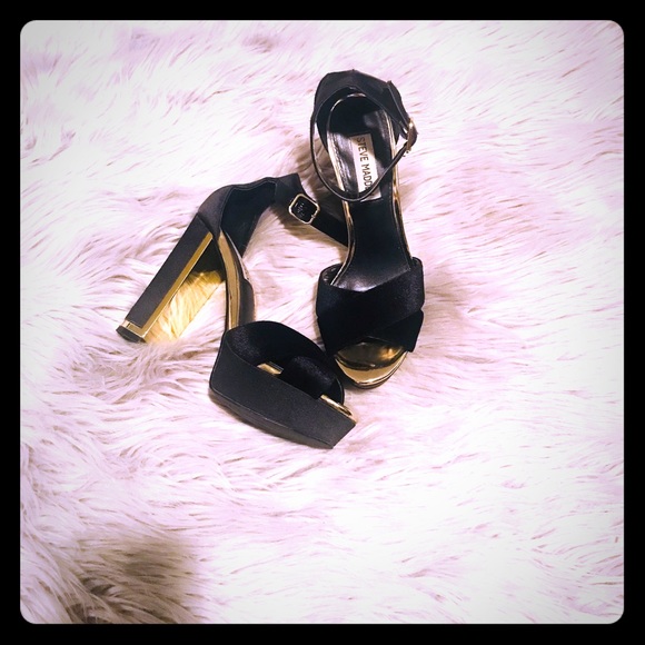 Shoes - Steve Madden golden heels